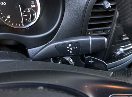 Mercedes-Benz - Vito