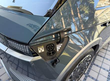 Hyundai - IONIQ 5