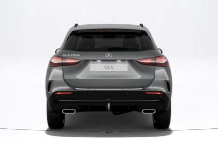 Mercedes-Benz - GLA