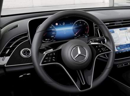 Mercedes-Benz - E-class
