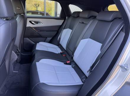 Land Rover - Range Rover Velar