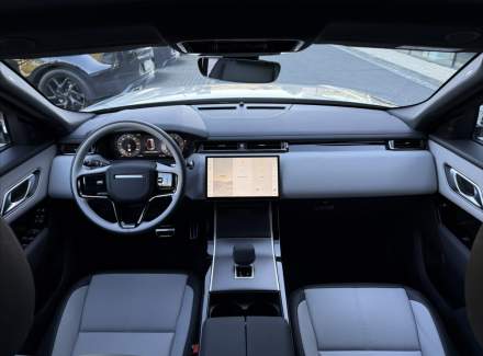 Land Rover - Range Rover Velar