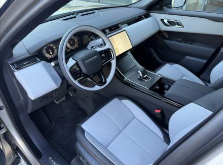 Land Rover - Range Rover Velar
