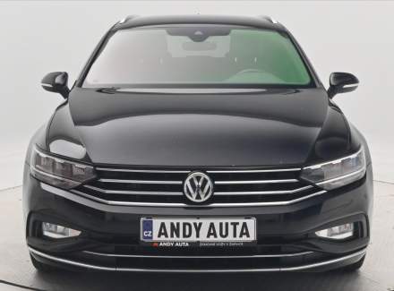 Volkswagen - Passat