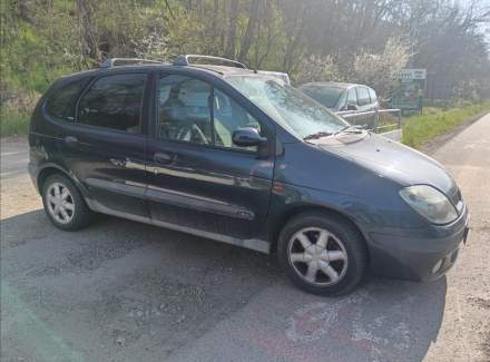 Renault - Scenic
