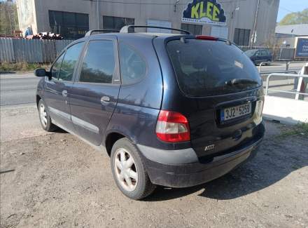 Renault - Scenic