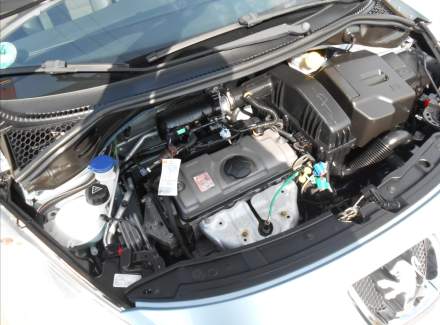 Peugeot - 207