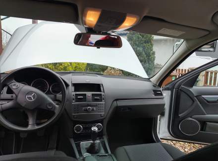 Mercedes-Benz - C-class C 200 CDI BlueEFFICIENCY (136 Hp)