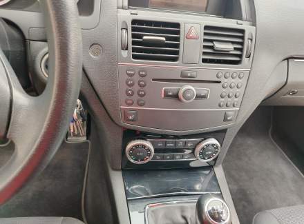 Mercedes-Benz - C-class C 200 CDI BlueEFFICIENCY (136 Hp)