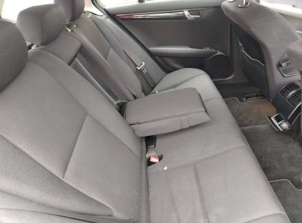 Mercedes-Benz - C-class C 200 CDI BlueEFFICIENCY (136 Hp)