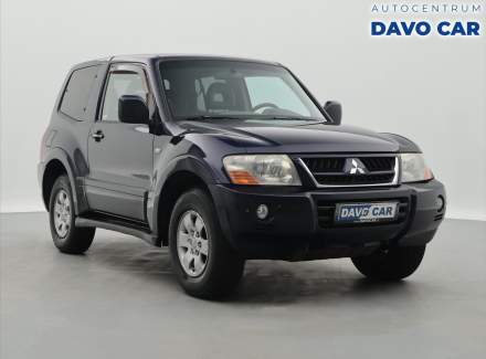 Mitsubishi - Pajero