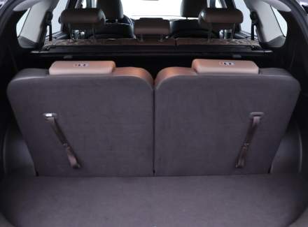 Hyundai - Santa FE