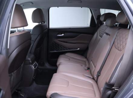 Hyundai - Santa FE