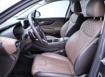 Hyundai - Santa FE