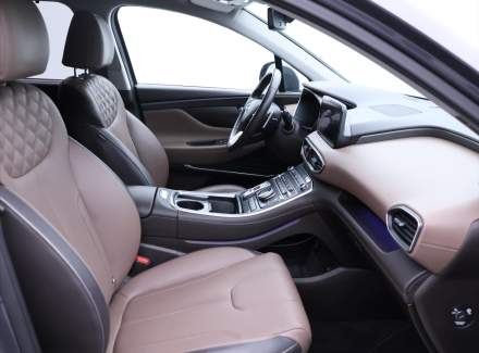 Hyundai - Santa FE
