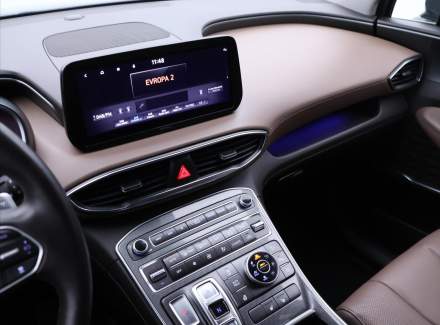 Hyundai - Santa FE