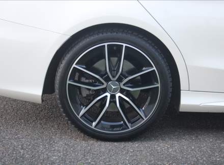 Mercedes-Benz - C-class