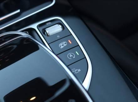 Mercedes-Benz - C-class