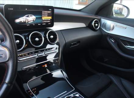 Mercedes-Benz - C-class