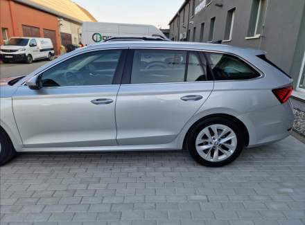 Škoda - Octavia
