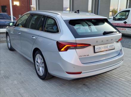 Škoda - Octavia