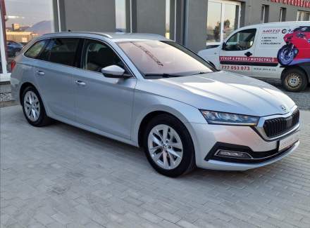 Škoda - Octavia