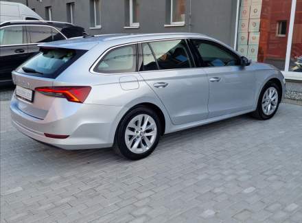 Škoda - Octavia