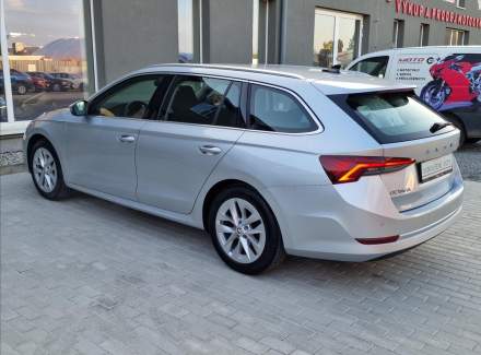 Škoda - Octavia