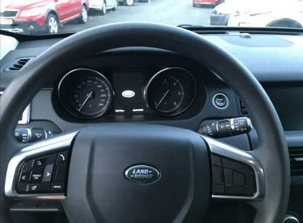 Land Rover - Discovery Sport