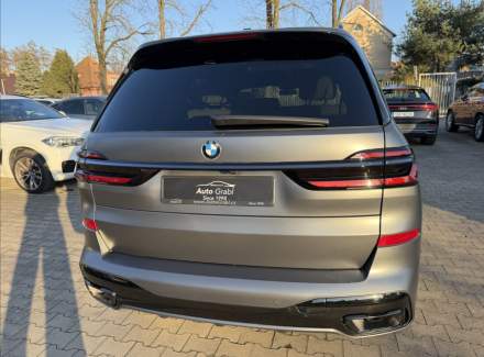 BMW - X7