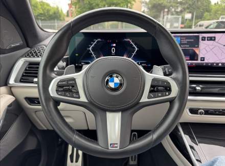 BMW - X7