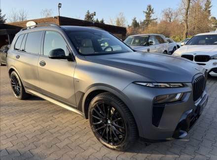 BMW - X7