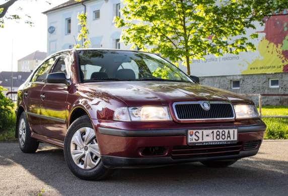 Škoda - Octavia
