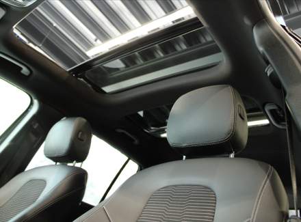 Mercedes-Benz - GLB