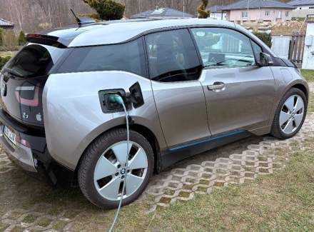 BMW - i3