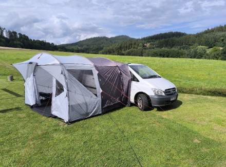 Mercedes-Benz - Vito