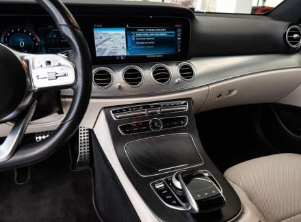 Mercedes-Benz - E-class