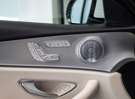 Mercedes-Benz - E-class