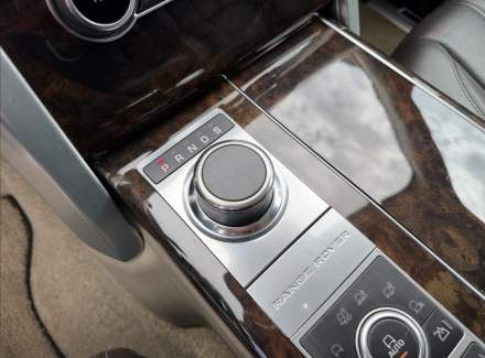 Land Rover - Range Rover