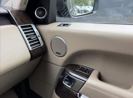 Land Rover - Range Rover