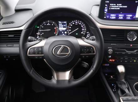Lexus - RX