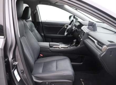 Lexus - RX