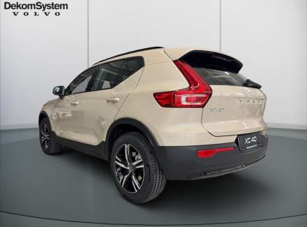 Volvo - XC40