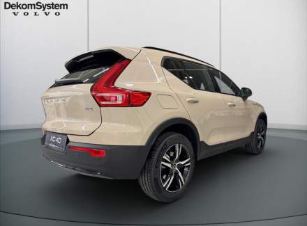 Volvo - XC40