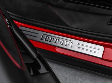 Ferrari - SF90 Stradale