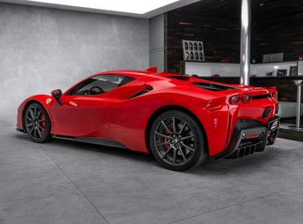 Ferrari - SF90 Stradale