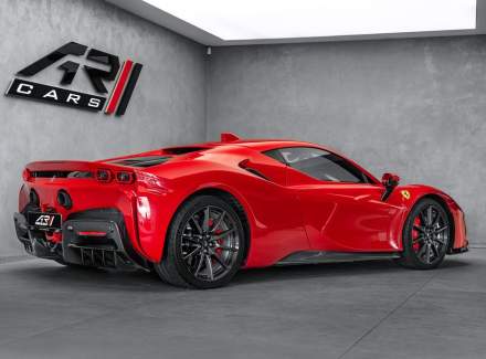 Ferrari - SF90 Stradale