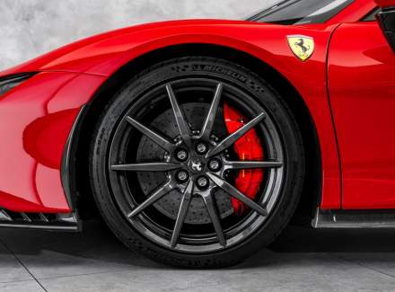 Ferrari - SF90 Stradale