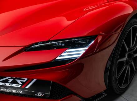 Ferrari - SF90 Stradale