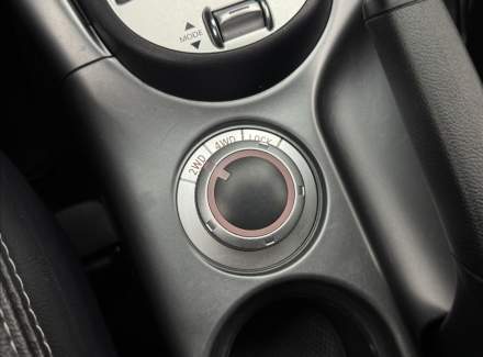 Mitsubishi - Outlander